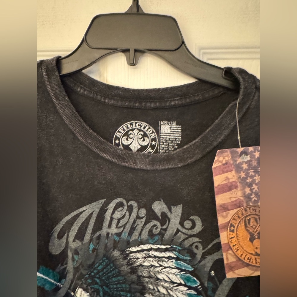 Affliction American Customs Vision Quest Top Women's Black Tee Size Medium - Picture 10 of 13